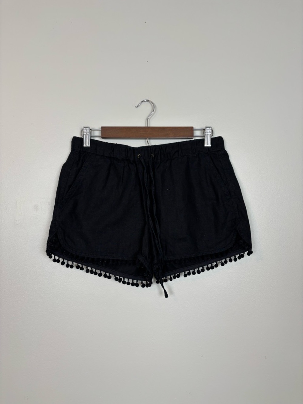 J Crew Factory Shorts Womens XS Black Pom Pom Drawstring‎ Linen Blend